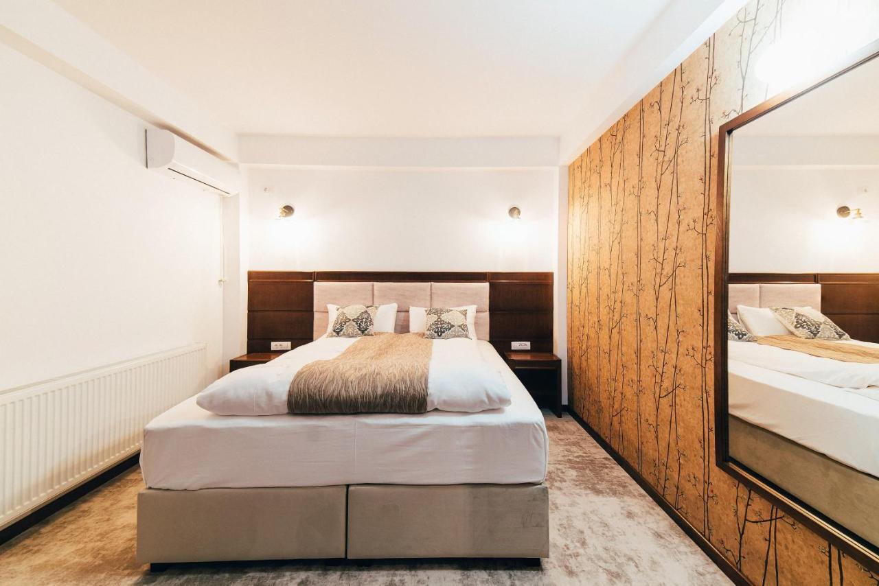Hotel Buchenland Gura Humorului Buitenkant foto