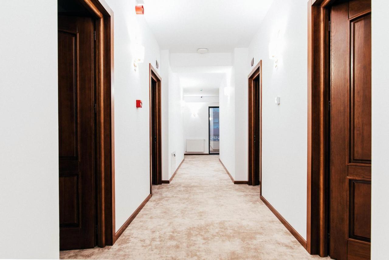 Hotel Buchenland Gura Humorului Buitenkant foto